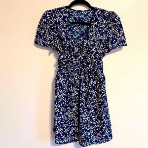 Sundress blue and white floral mini dress with short sleeves size small